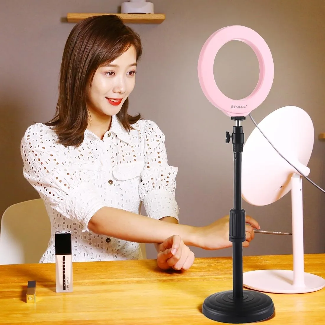 10 Mode RGBW LED Ring Light with Tripod and Ball Head | 4.7 Inch Curved Surface | Black