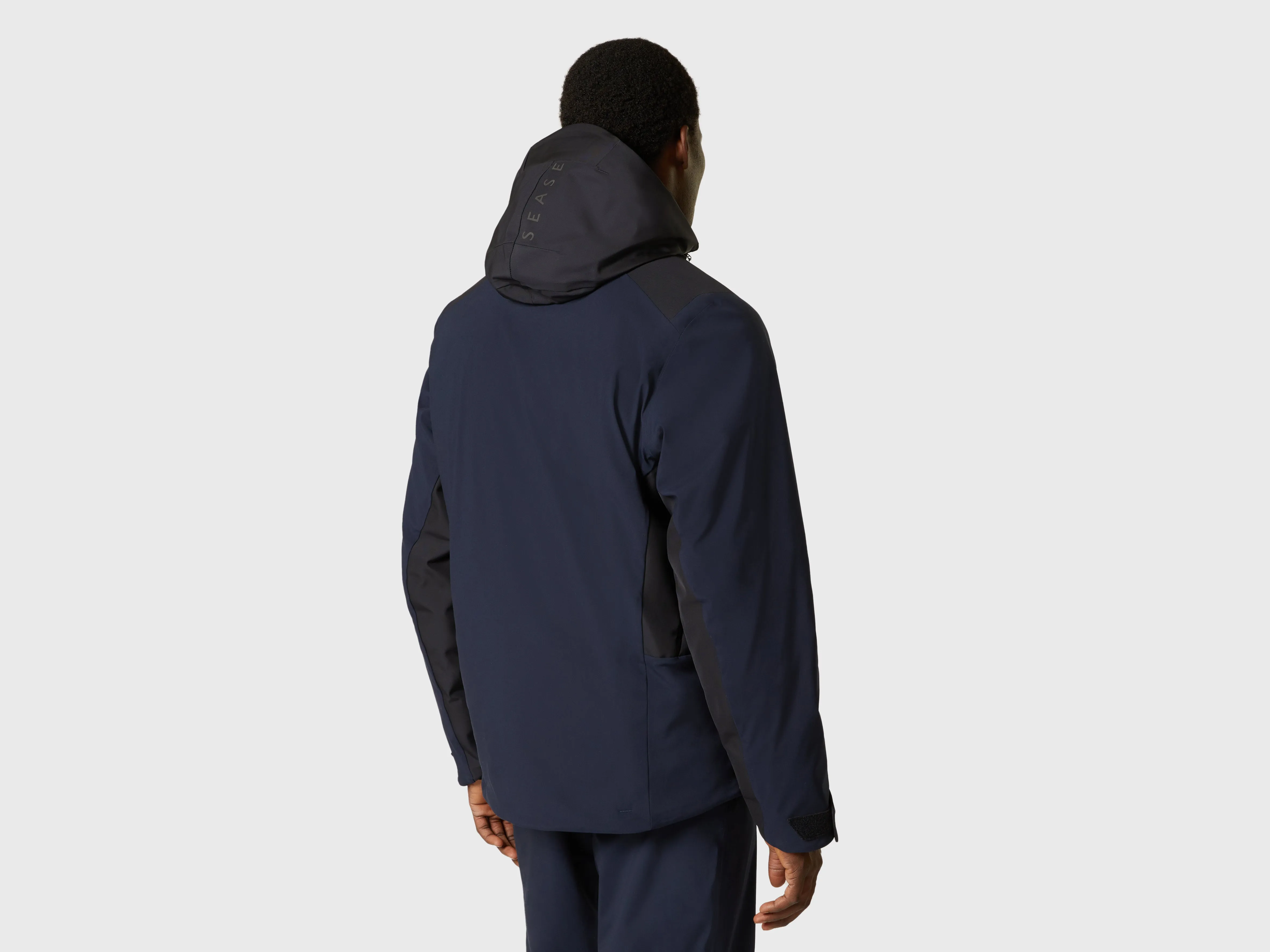 Trace Jacket 2.0 - Navy Blue